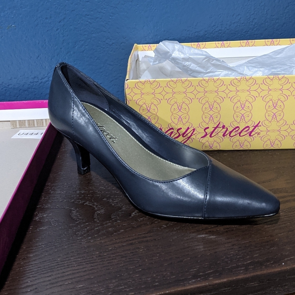 Classic heel women's shoes